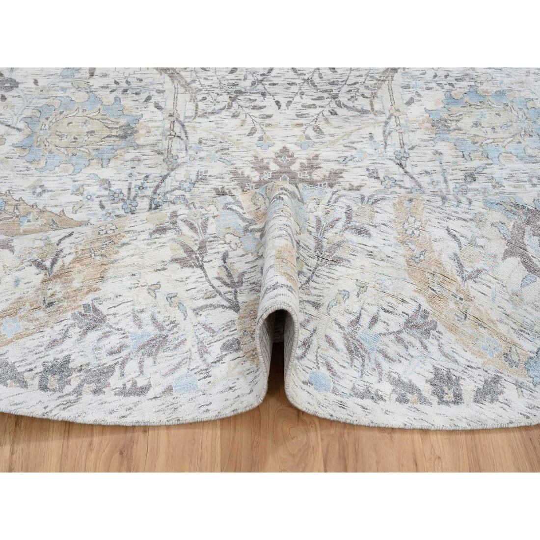 Ivory, Silk with Wool Hand Knotted, Sickle Leaf Design Round Rug - 6