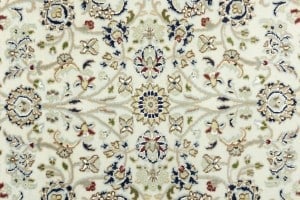 Cream Floral 4X6 Indo-Nain Oriental Rug - 10