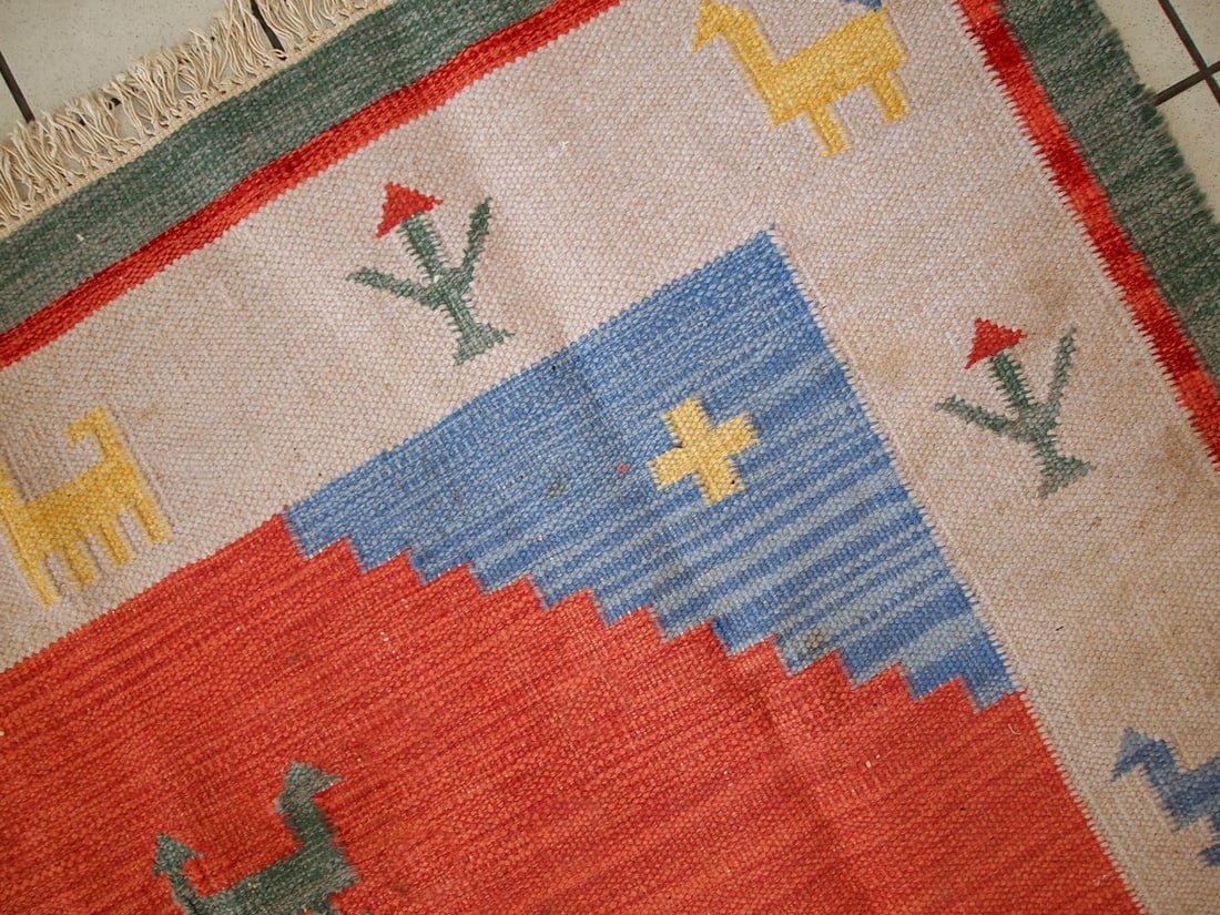 Handmade vintage Persian Gabbeh kilim 5.6' x 7.5' (171cm x 229cm) 1960s - 3