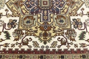 Cream Geometric 9X10 Heriz Serapi Oriental Rug - 11