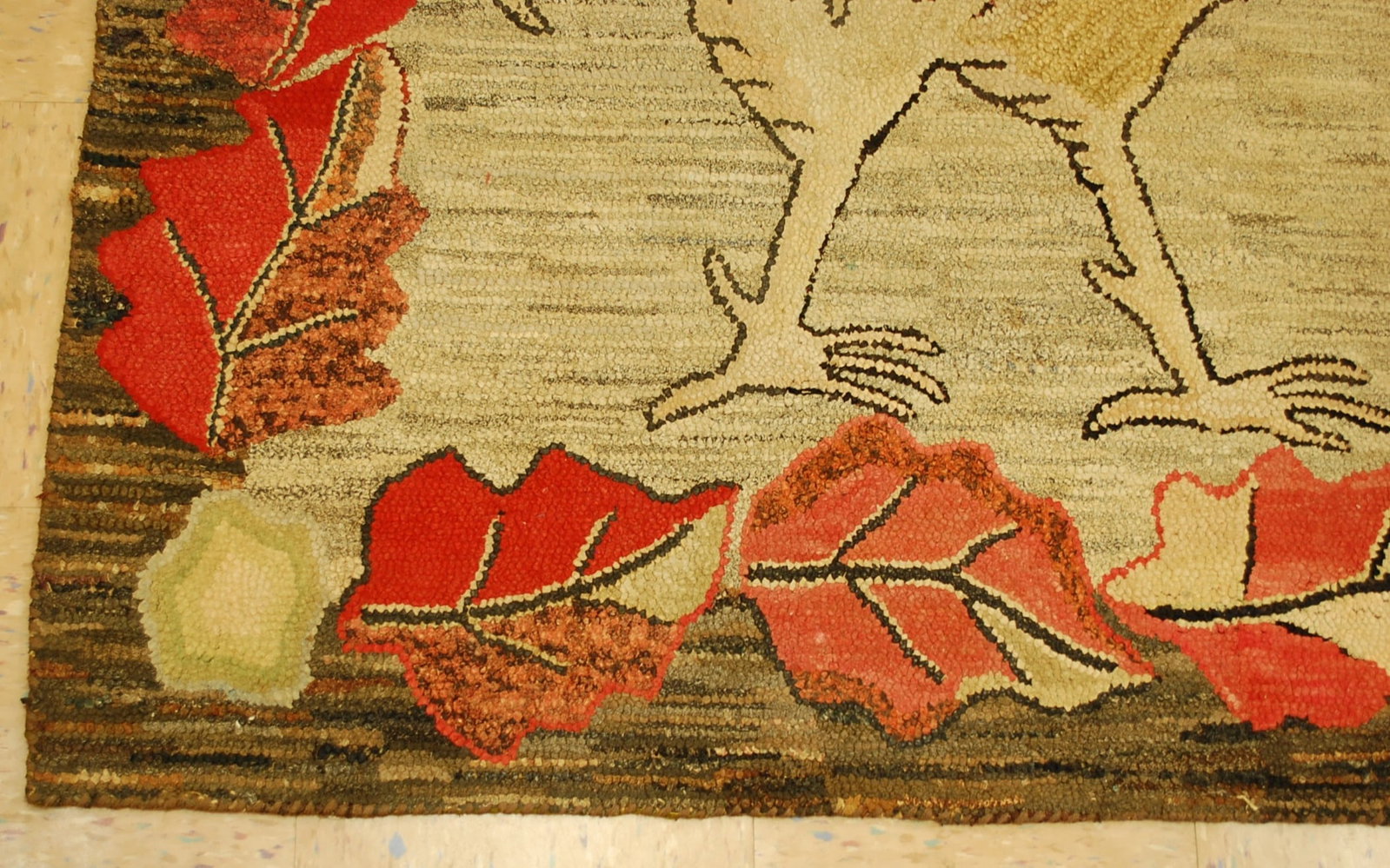 AMERICAN HOOKED RUG 6x8.10 - 4