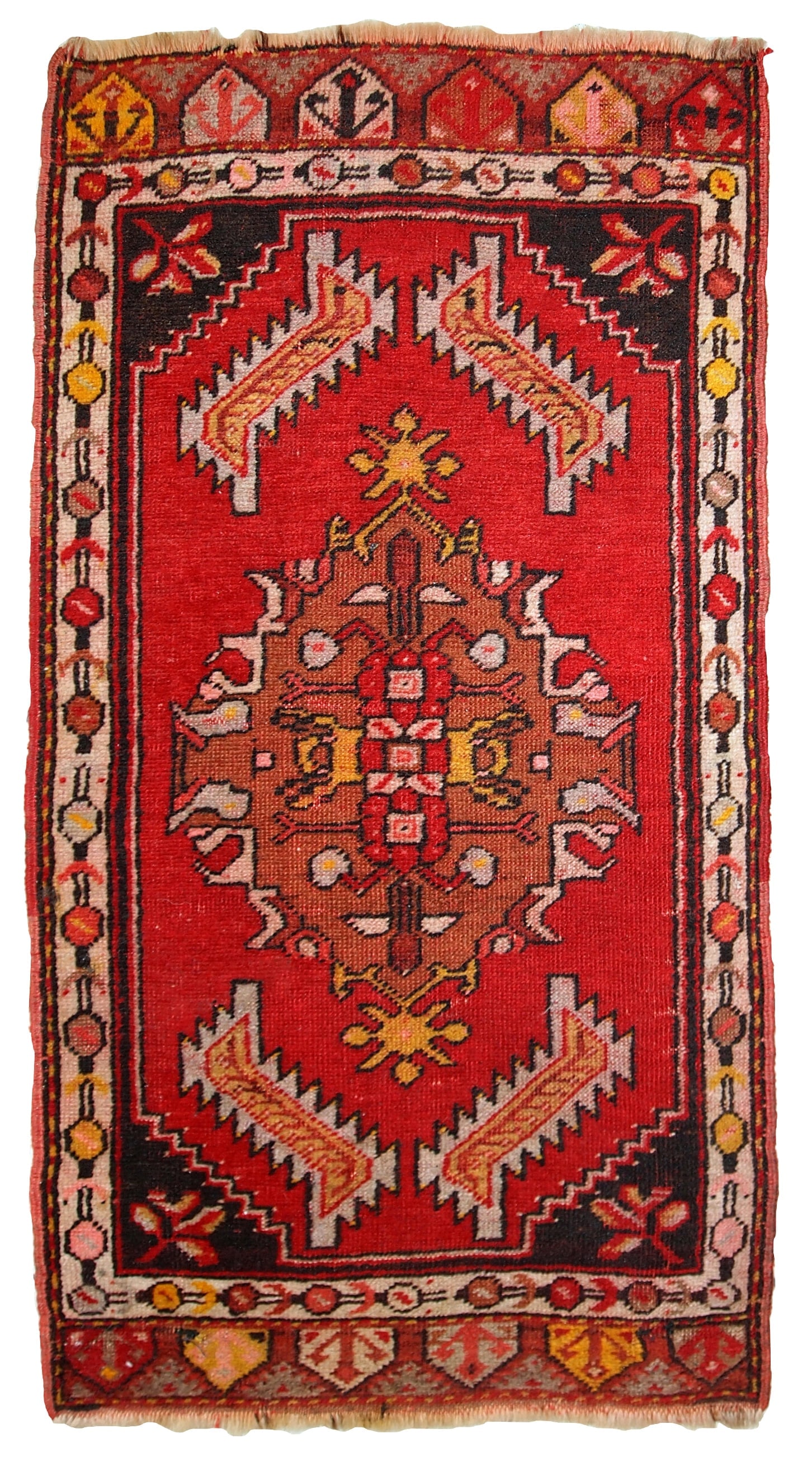 Handmade vintage Turkish Yastik rug 1.6' x 3.1' (50cm x 96cm) 1960s: Title: Handmade vintage Turkish Yastik rug 1.6' x 3.1' (50cm x 96cm) 1960s Origin:Turkey Dimensions: 1.6' x 3.1' (50cm x 96cm) Materials:wool Year:1960s Description:Handmade vintage Turkish Yastik