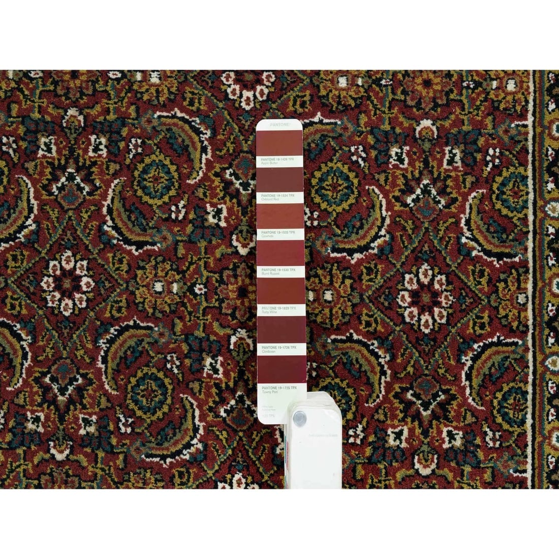 Red Herrita Design, Hand Knotted, 250 KPSI Wool/Silk Rug - 4