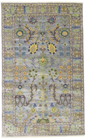 Silver Floral Traditional 5X8 Osh Chobi Oriental Rug: Title:Silver Floral Traditional 5X8 Osh Chobi Oriental Rug Description:Handmade 5x8 Silver oriental rug made with vegetable dyes (fine wool pile and cotton foundation), superior knot count, and appeal