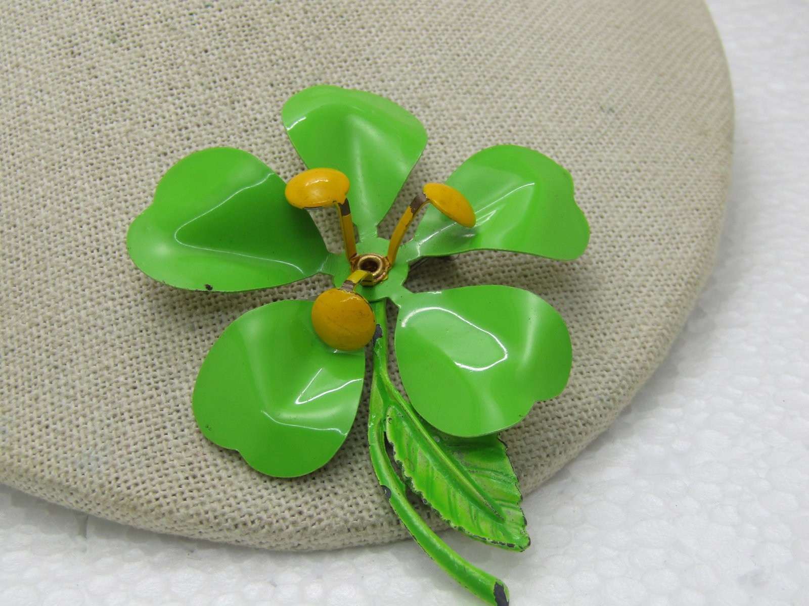 Vintage Enameled Green Floral Pin, 1960's. 3" - 2