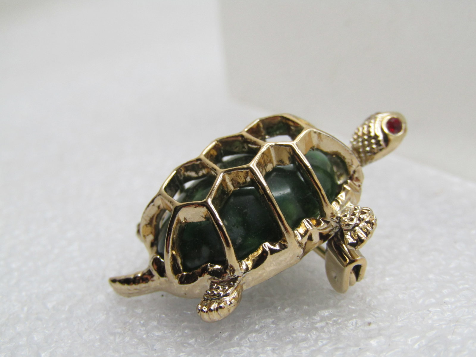 Vintage Green Speckled Turtle Brooch, 1960's - 3