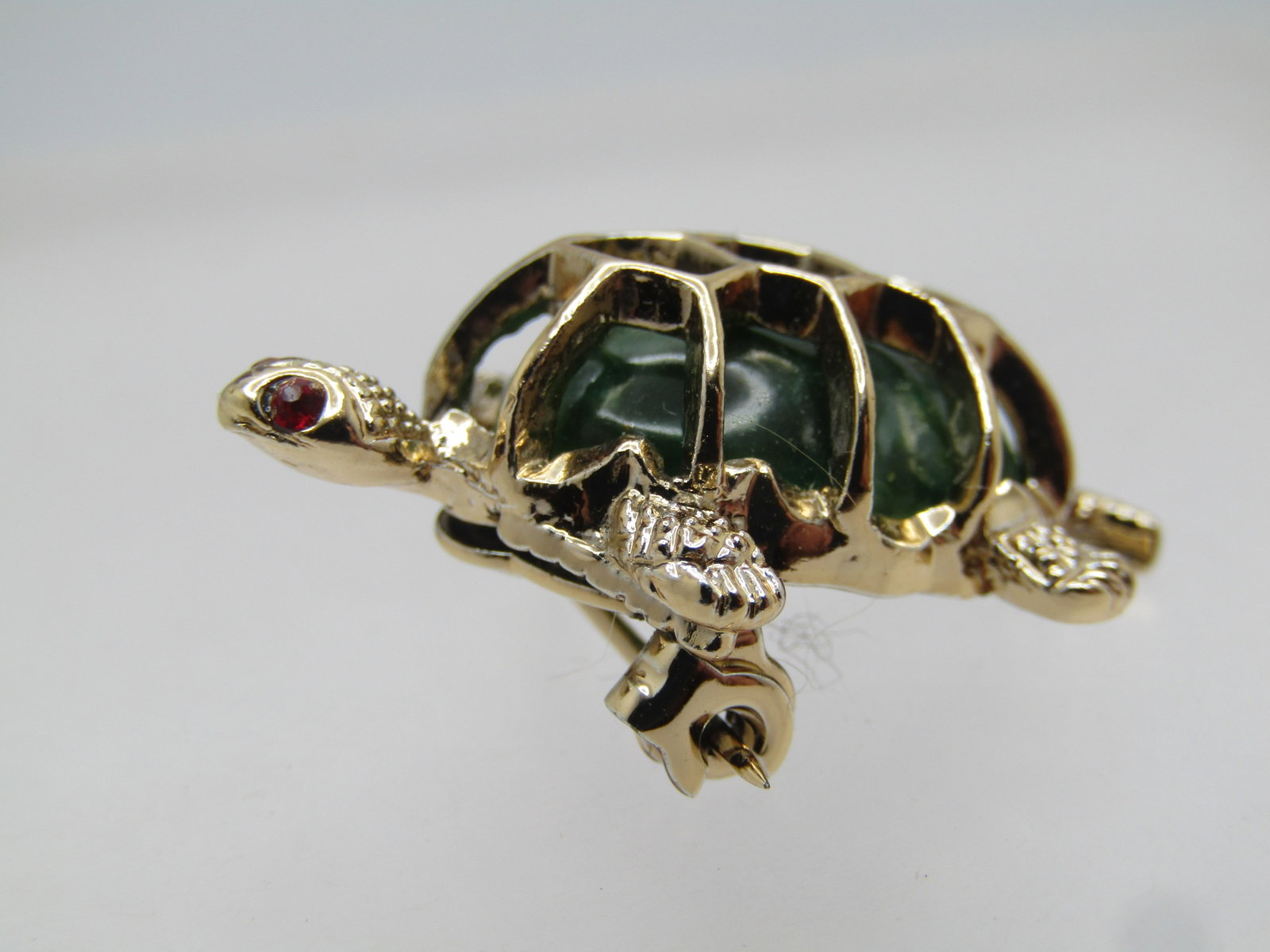 Vintage Green Speckled Turtle Brooch, 1960's - 5