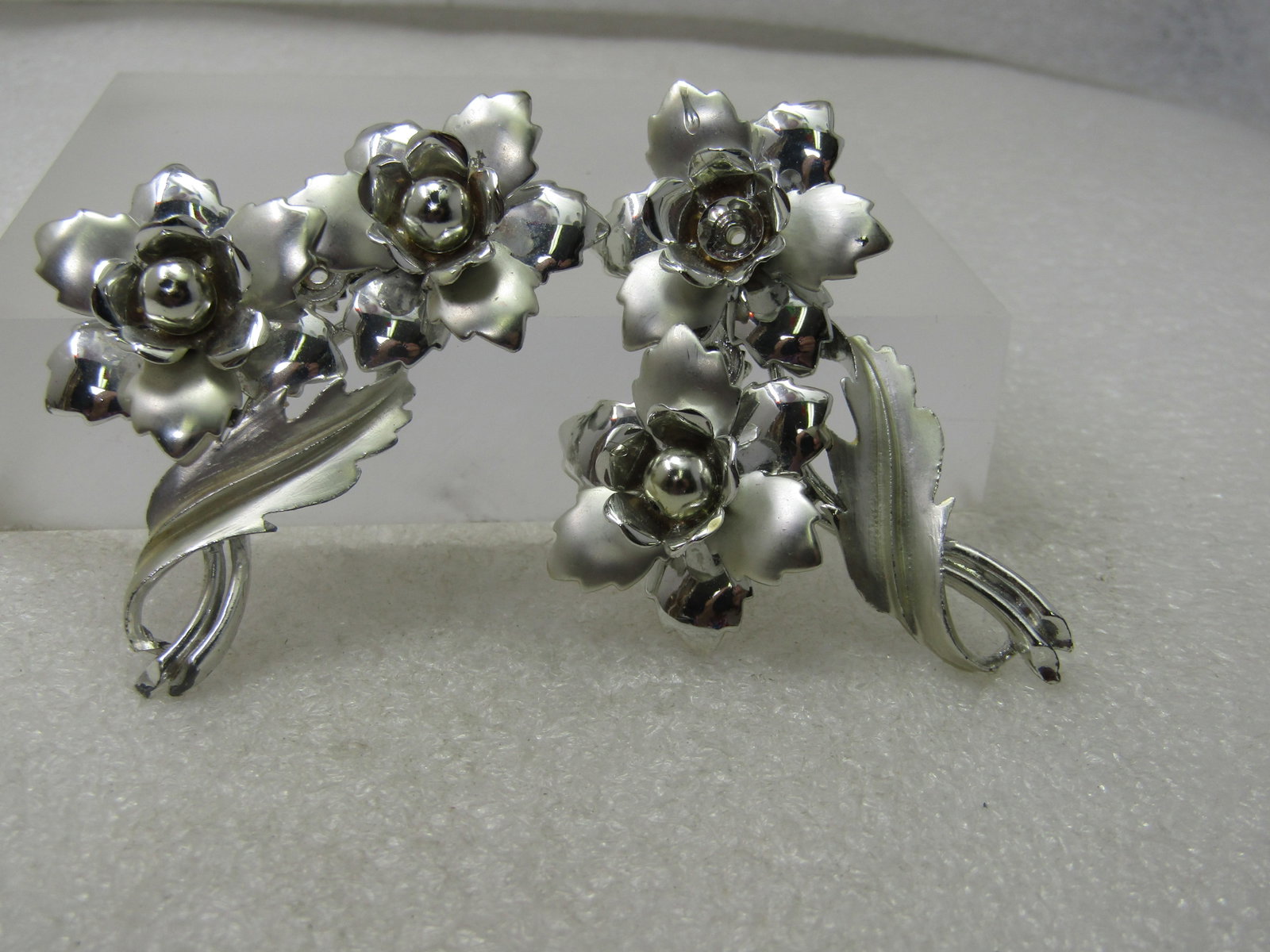 Vintage Pair Double Blossom Floral Stem Brooches, 1960's-1970's - 2