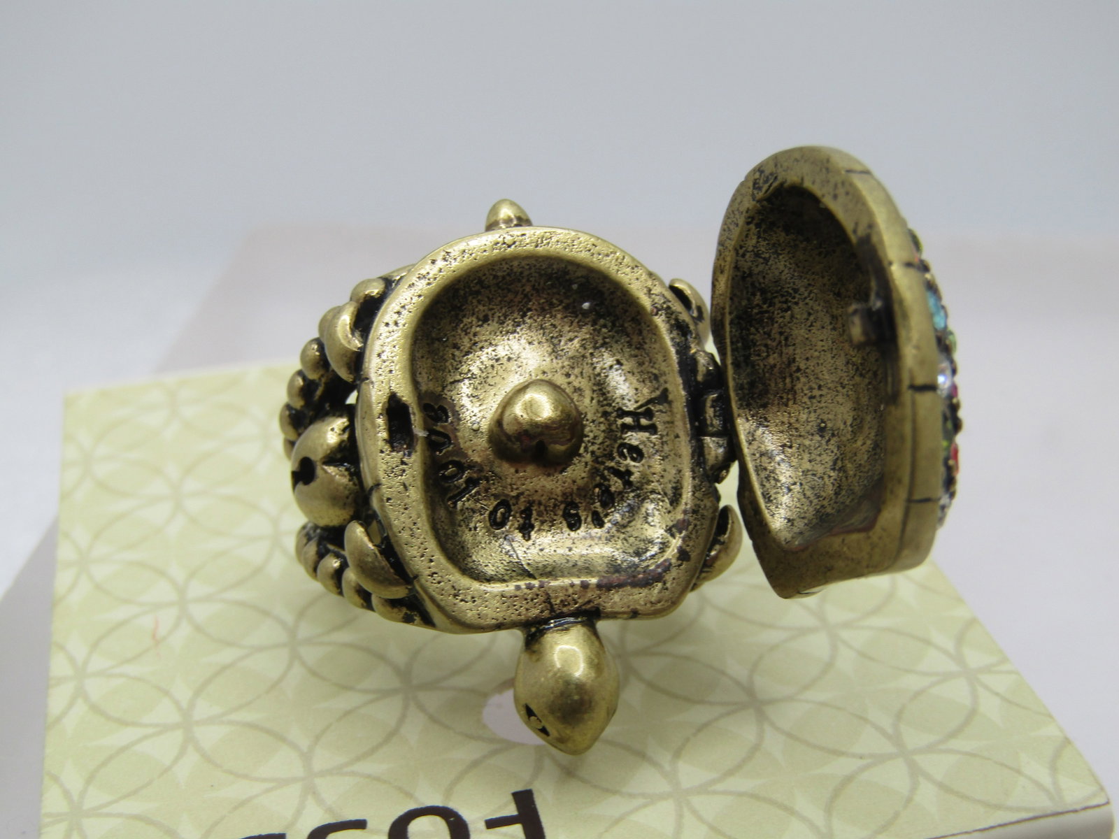 Fossil Rhinestone Turtle Locket Ring , Sz. 7, On Original Card, 1990's - 3