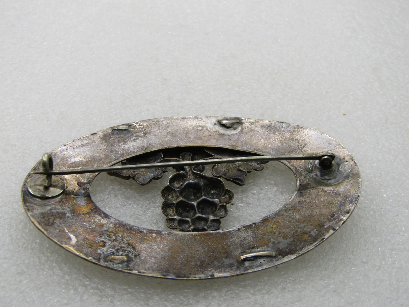 Vintage Silver Grape Leaf Cluster Brooch, 3.25", late 1800's-1910 - 4