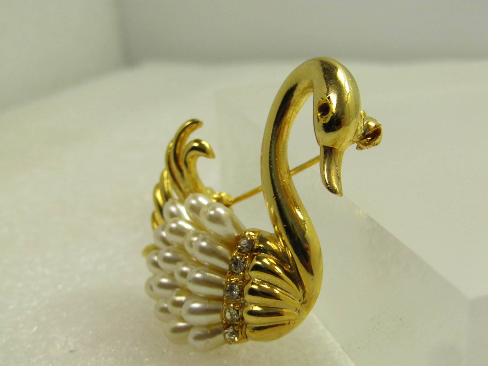 Vintage Swan Pearl Feathered Brooch, 1980's-1990's - 2