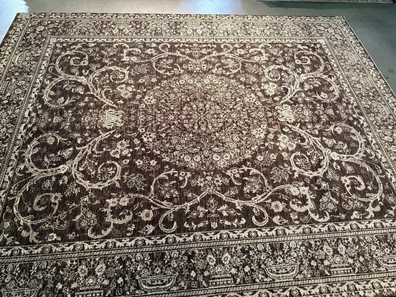 Exquisite Chobi Rug 8x10.1 - 11