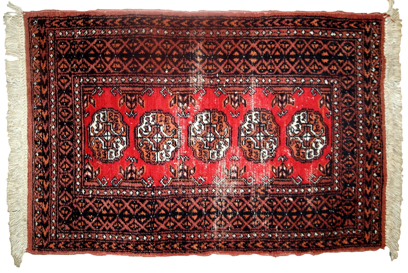 Handmade vintage Pakistani Lahore distressed rug 2.4' x 3.9' (75cm x 119cm) 1960s: Title: Handmade vintage Pakistani Lahore distressed rug 2.4' x 3.9' (75cm x 119cm) 1960s Origin:Pakistan Dimensions: 2.4' x 3.9' (75cm x 119cm) Materials:wool Year:1960s Description:Vintage rug from