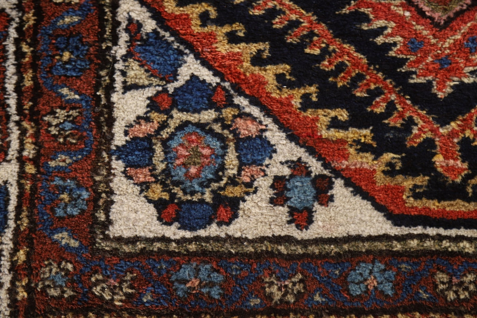 Pre-1900 Vegetable Dye Bakhtiari Persian Rug 4x10 - 10