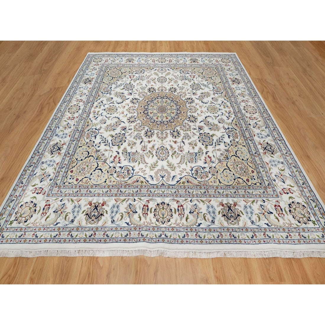 Snow White Nain with Flower Medallion Design 250 KPSI Hand Knotted Rug - 2