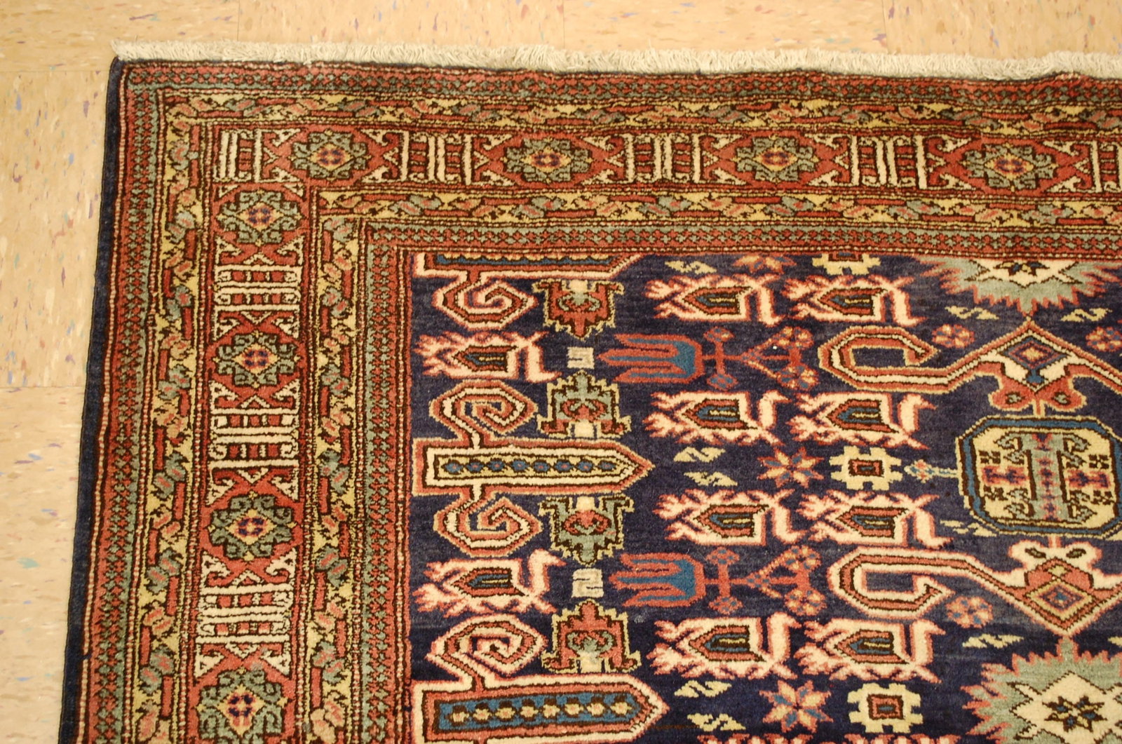 CAUCASIAN SHIRVAN RUG 5.5x8.10 - 4
