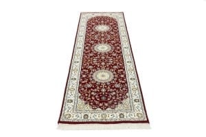 Red Floral 3X8 Indo-Nain Oriental Runner Rug - 3