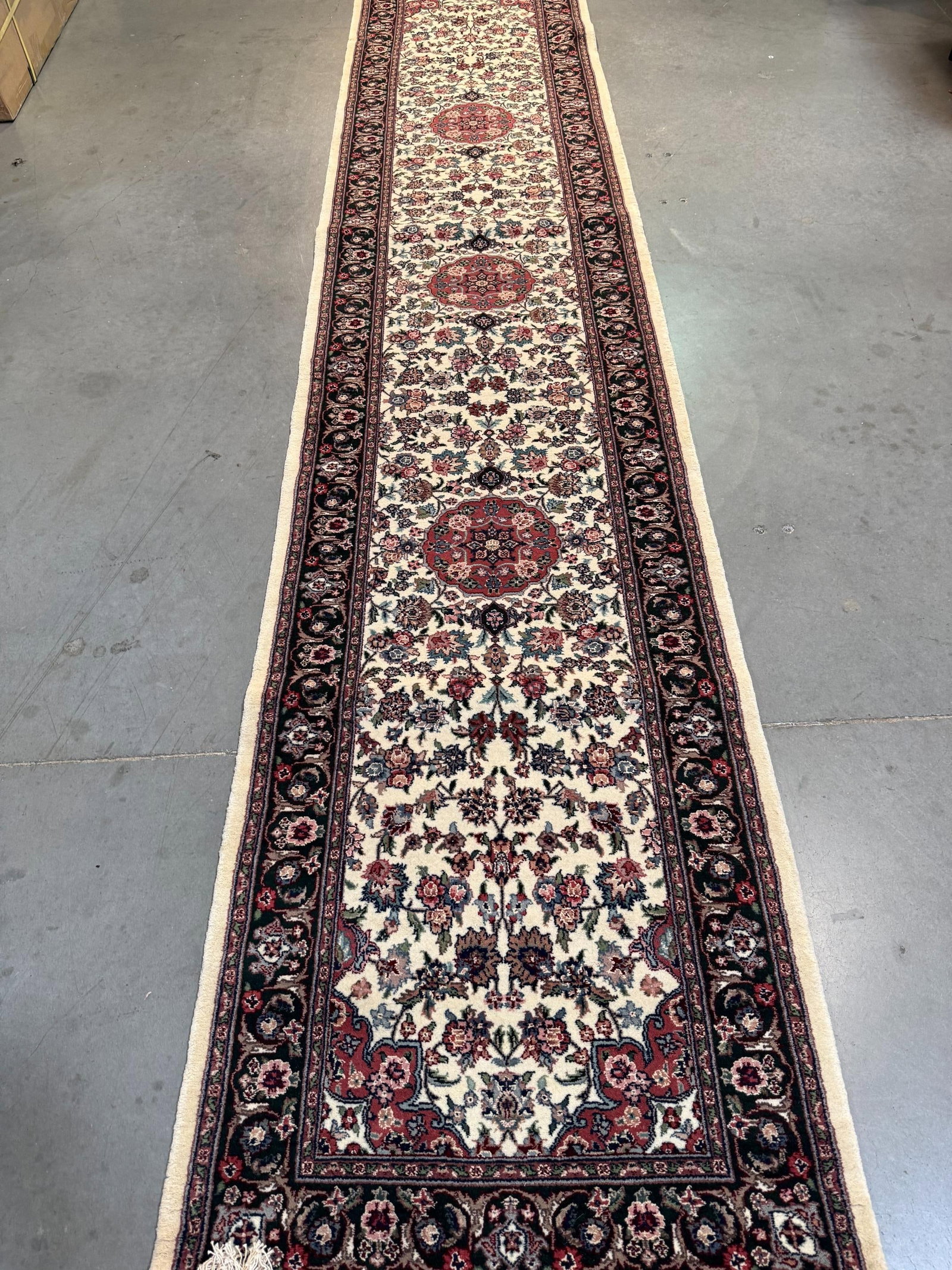 Fine Silk&Wool Tabriz Runner 2.6x12' - 2