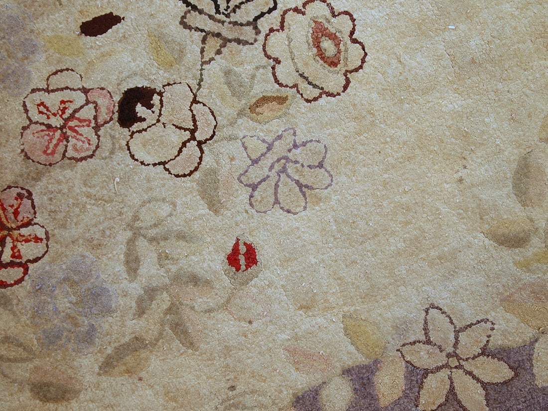 Handmade antique American Primitive Hooked rug 2.5' x 4.5' (77cm x 137cm) 1900s - 5