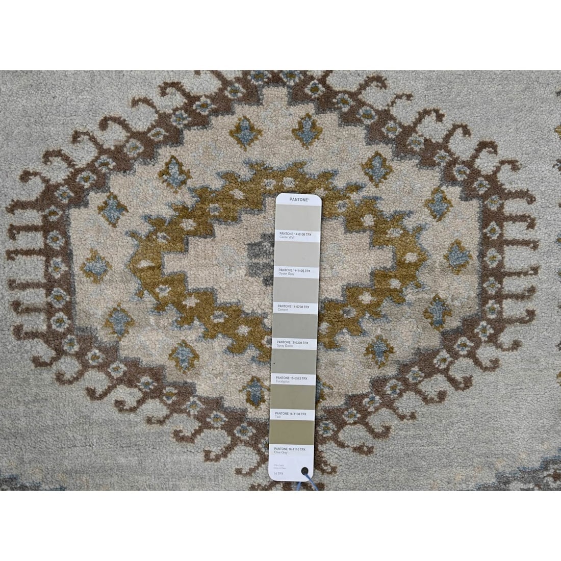 Rhino Gray Organic Wool Farsian Village Hand Knotted Wide Runner Rug - 4