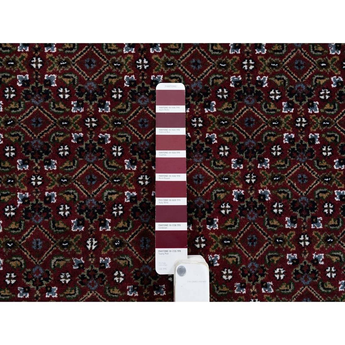 Red Herati Hand Knotted Wool & Silk 175 KPSI Oriental Rug - 4