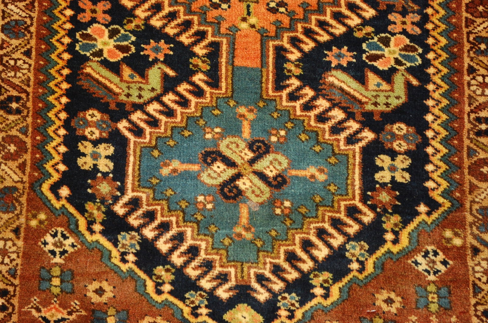 6'9'' x 10'4'' Handmade Vintage Wool Rug - 18608 - 4