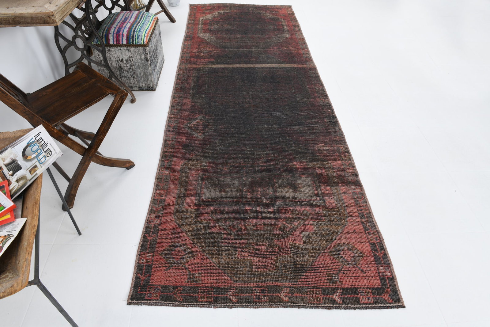 3'5'' x 10'8'' Handmade Vintage Wool Rug - 23012 - 5