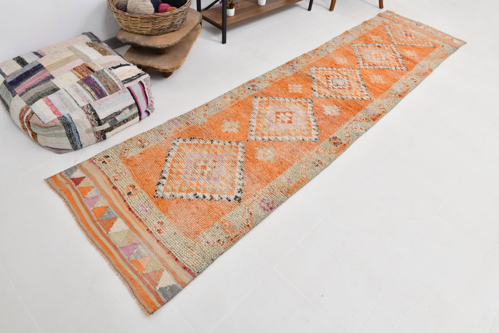 2'9'' x 11'8'' Vintage Wool Runner Rug - 21929 - 4