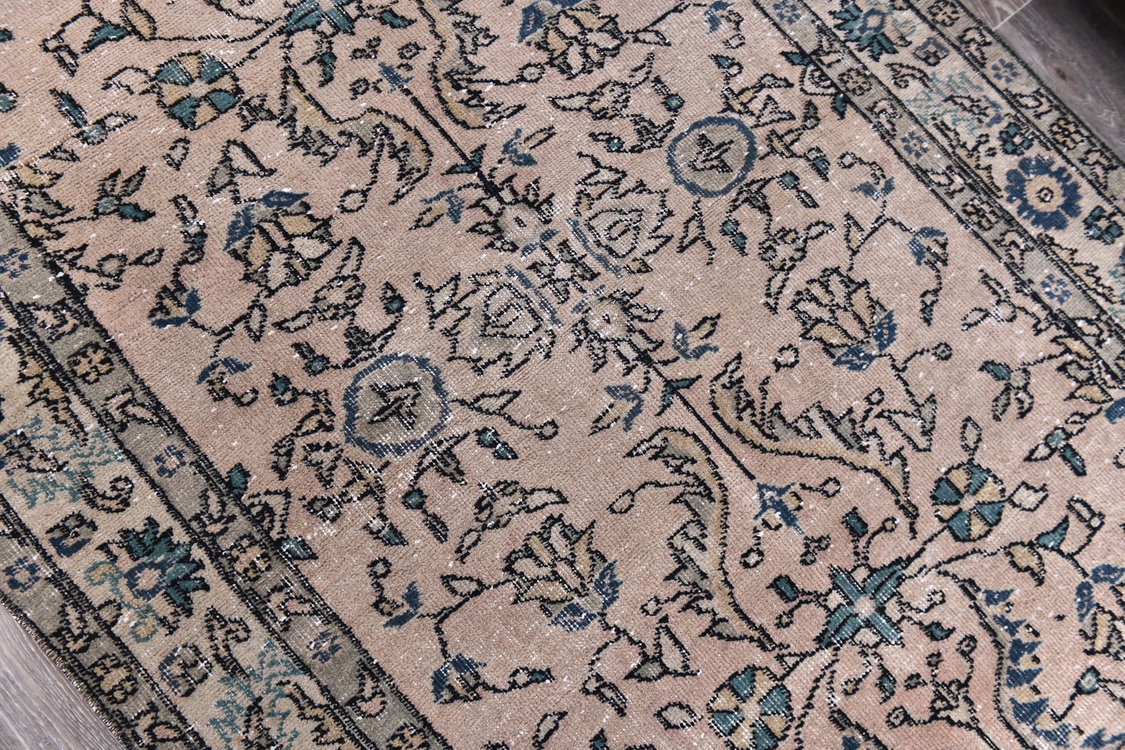 3'8'' x 6'7'' Decorative Vintage Rug - 244753 - 4