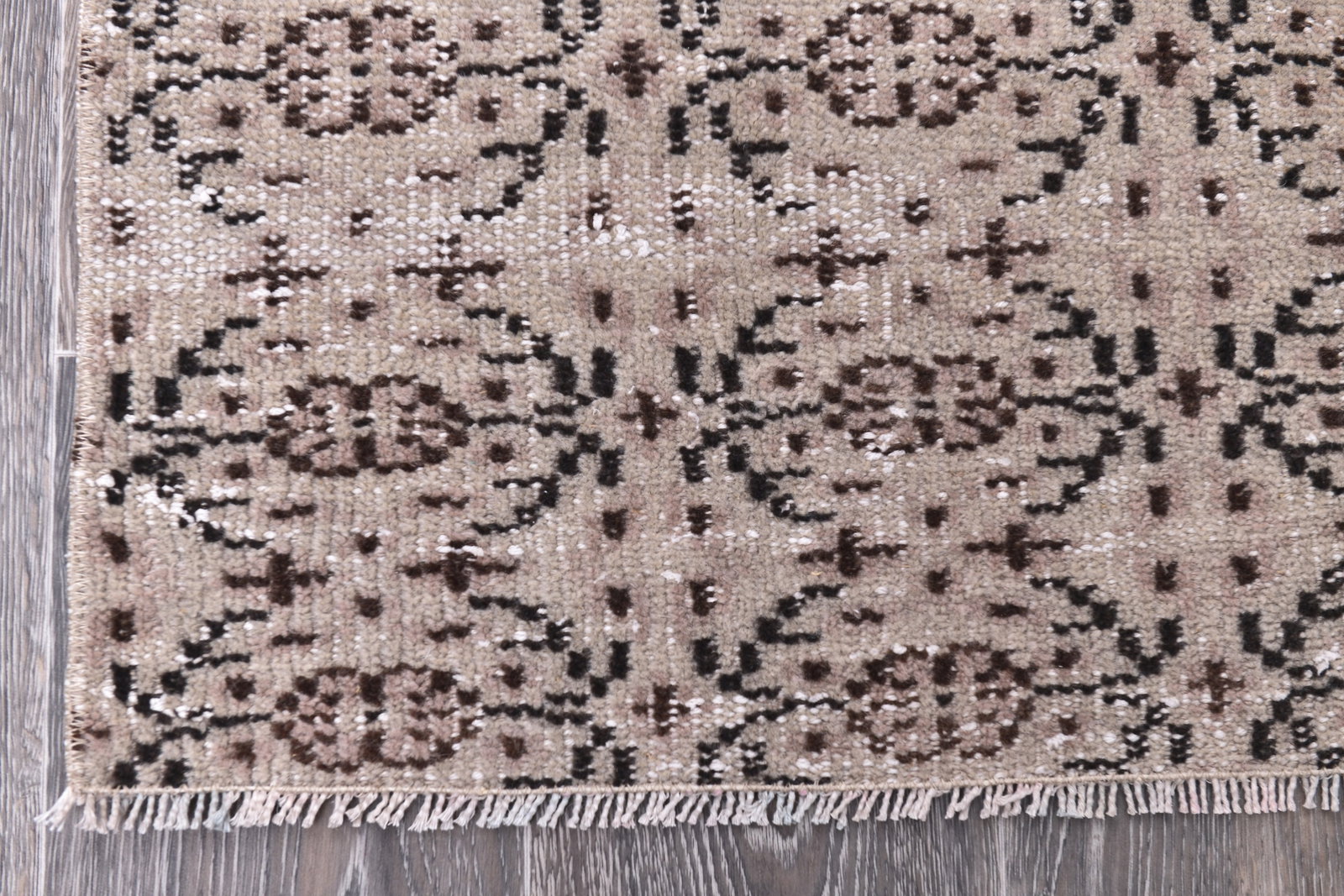 2'7'' x 8'1'' Handmade Vintage Wool Rug - 244620 - 7