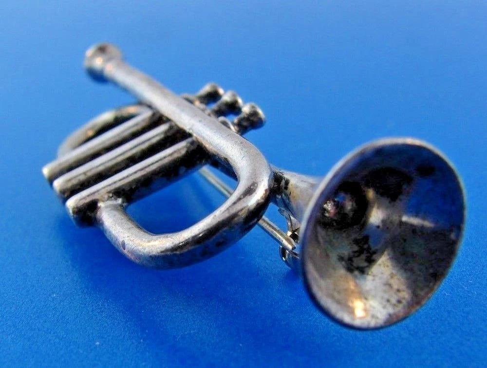 MUSICAL Sterling Silver Trumpet Brooch - 2
