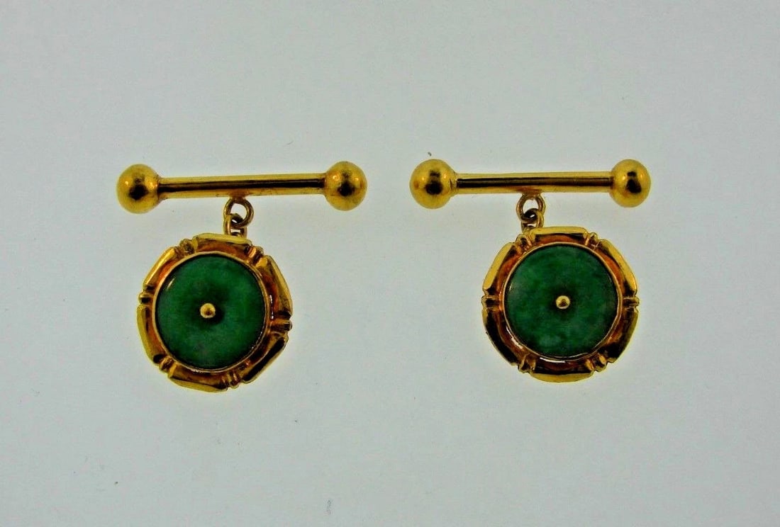 WOW 22k Yellow Gold & Jade Cufflinks (1 of 2)