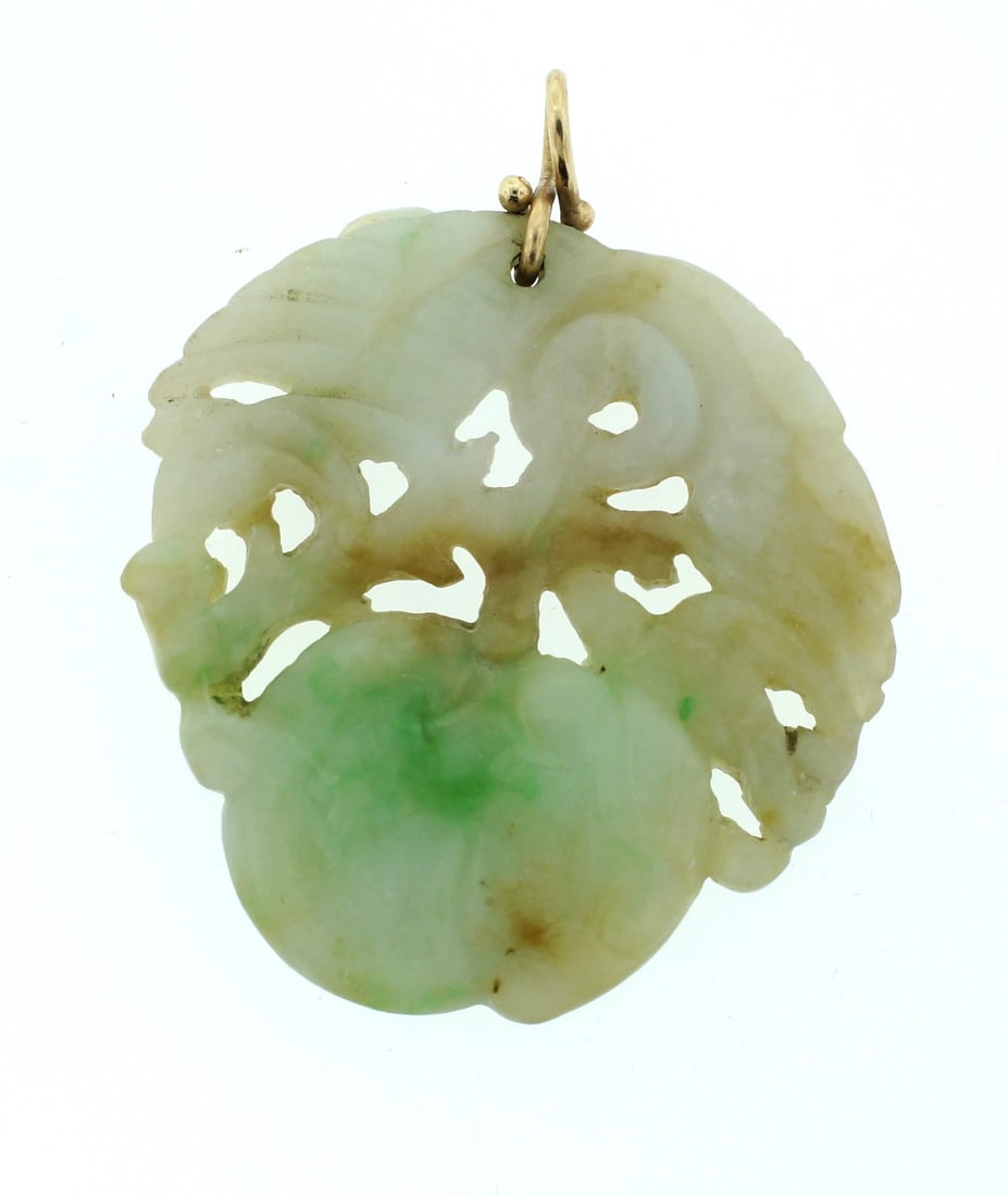 APPLE JADE PENDANT GOLD BAIL HAND CARVED C.1940 - 3