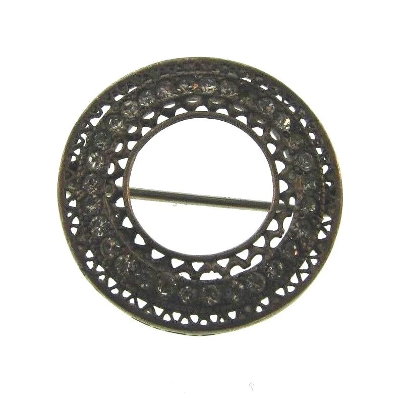 GORGEOUS Sterling Silver & Marcasite Brooch: Title: GORGEOUS Sterling Silver & Marcasite Brooch Description: DK Sterling Silver & Marcasite Brooch · Wonderful brooch that is a necessity in your collection. · The weight is 4.5 grams.