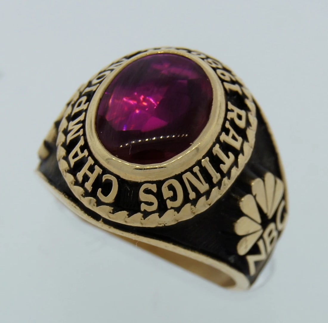 NBC AWARD RING for 1986-87 RATINGS CHAMPION Rare Collectable Gold Synthetic Ruby: Title: NBC AWARD RING for 1986-87 RATINGS CHAMPION Rare Collectable Gold Synthetic Ruby Description: VK ROO Elegant & Memorable NBC Award Ring Every one of award rings tells a story. Corporate