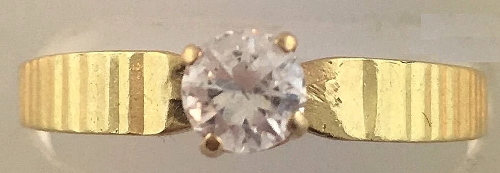 Lovely 14k Yellow Gold Band Solitaire Diamond Ring - 5