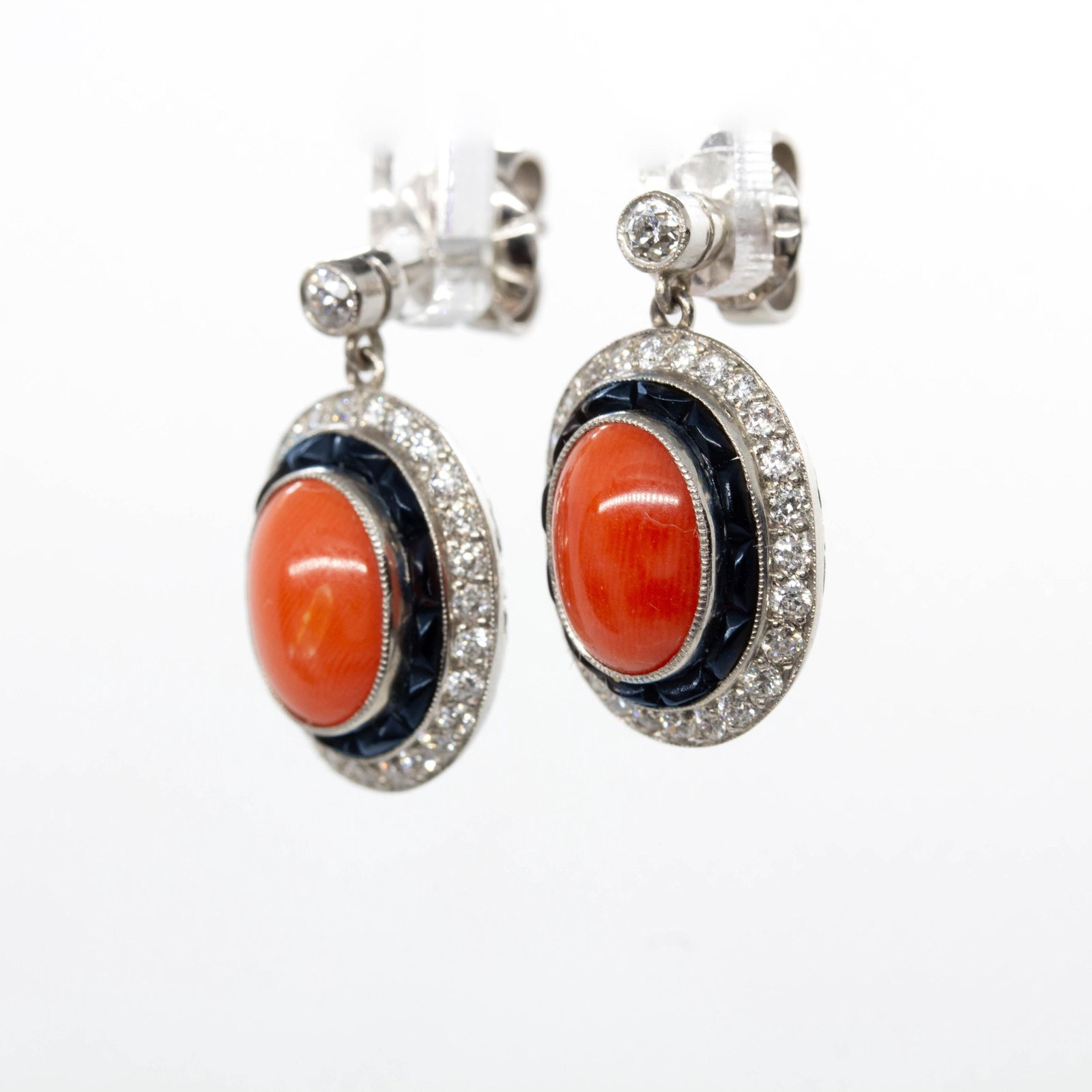 Art Deco Platinum Natural Coral, Onyx and Natural Diamond Earrings - 2