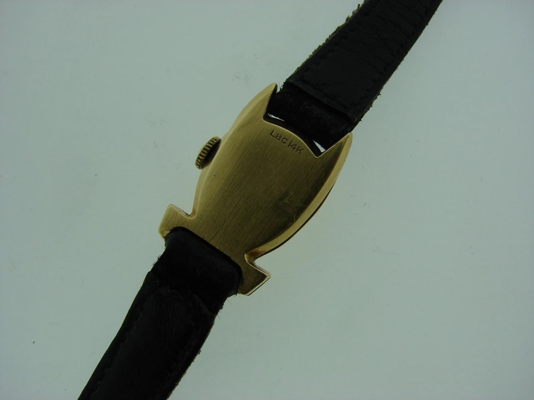 LECOULTRE VINTAGE RETRO WATCH C1940 14K YELLOW GOLD LEATHER STRAP STAMPED - 3