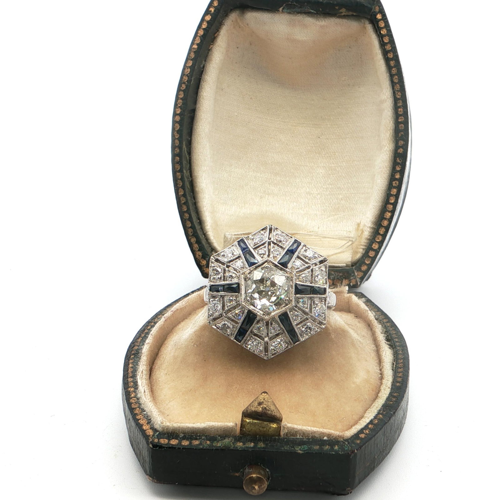 Platinum Cocktail Ring with Diamonds and Natural Sapphires - 4
