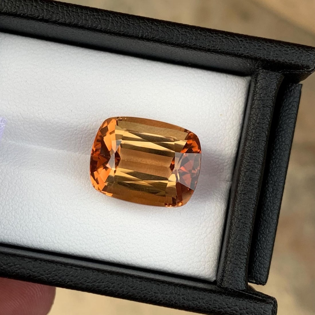 Rich Brown Topaz Loose Gemstone: 18.10 Carat Cushion Cut, November Birthstone: Supplies for making crafts Materials: Gemstone: Topaz Carat weight: 18.10 Gemology: • Weight : 18.10 carat • Dimension : 16.5*12.9*9.3 mm • Color: Brown • Clarity : Loupe
