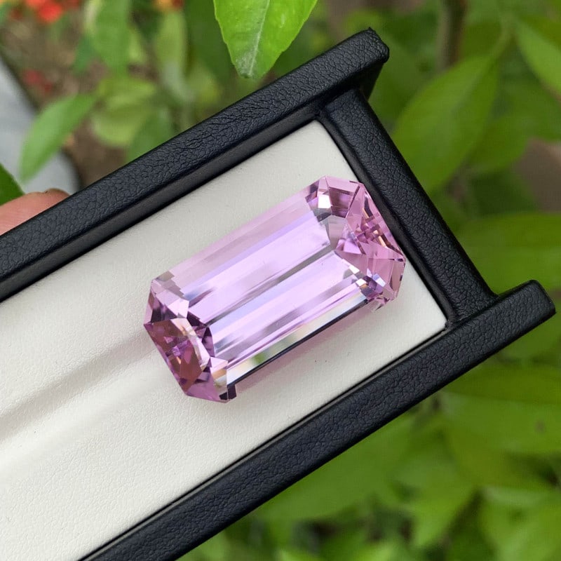 Loose Kunzite Gemstone, Eye Clean Pink Kunzite Stone Emerald Cut, 82.70 CT - 5