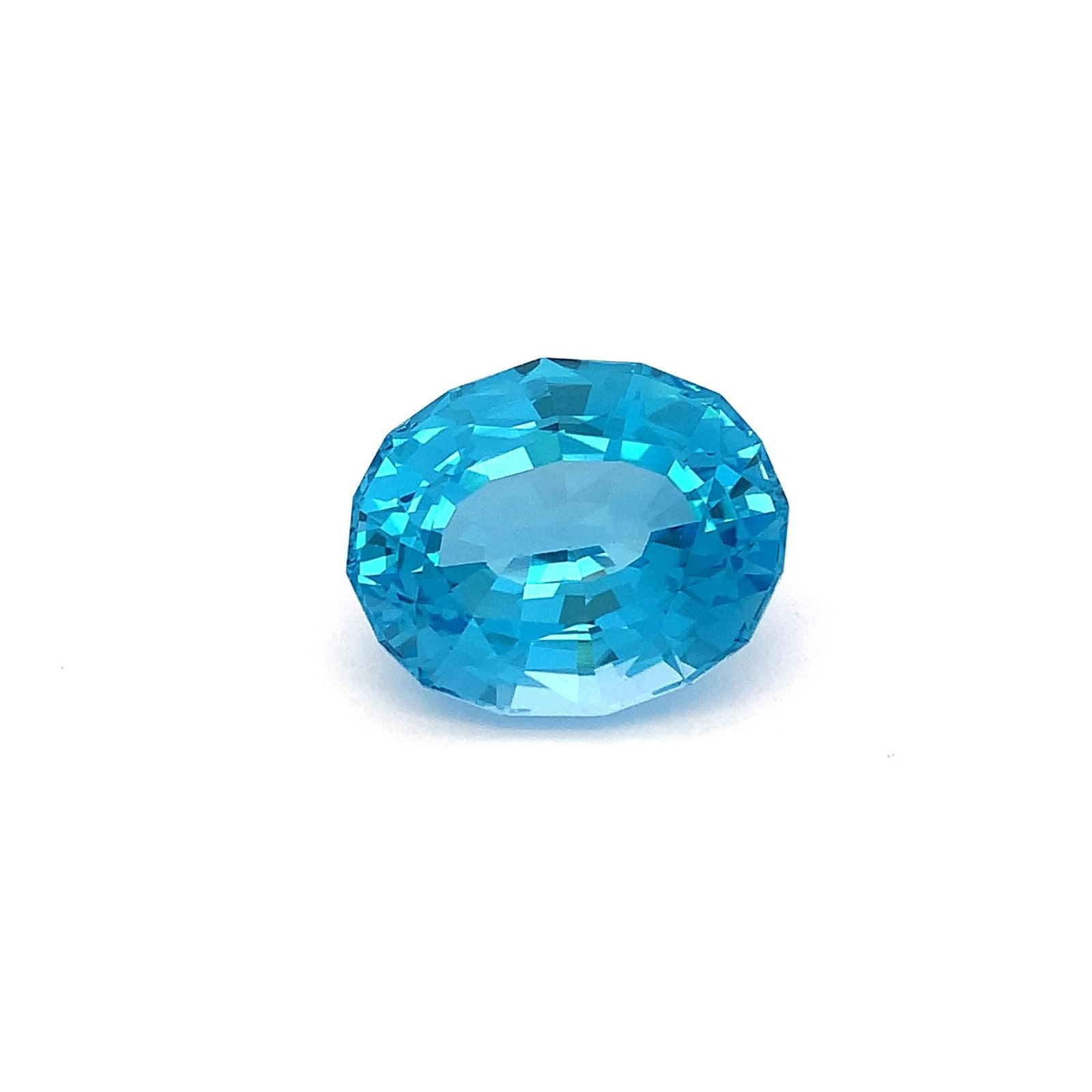 Fancy Oval Cut Natural Swiss Blue Topaz Gemstone For Jewellery - 39.90 Carat - 2