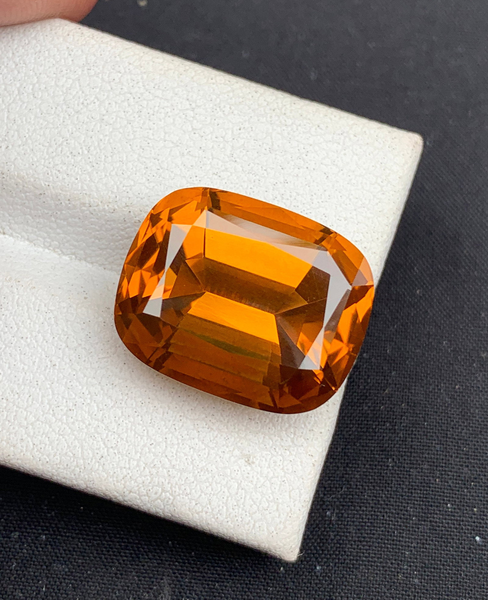 Natural Madeira Citrine Gemstone: Orange Step Cushion Cut, 14.60 Carat - 3