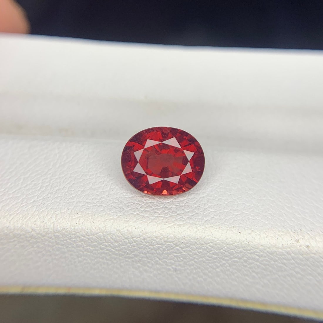 Rhodolite Garnet Gemstone: 2.55 CT Faceted Cushion Cut: Supplies for making crafts Materials: Gemstone: Garnet Carat weight: 2.55 Garnet Details: • Weight : 2.55 carat • Dimension : 9*8*5.2 mm • Shape : Cushion Cut • Color : Rhodoli