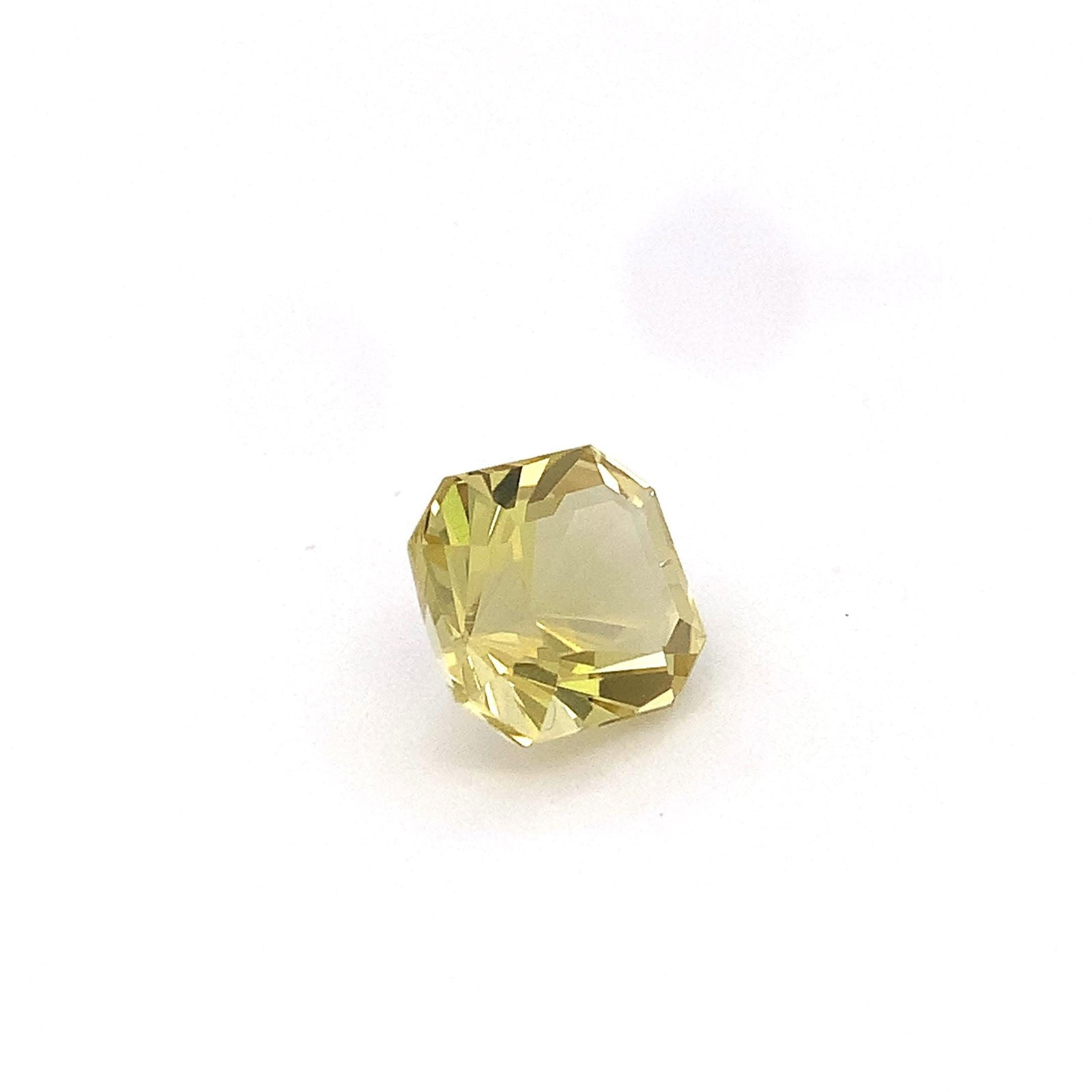 Lemon Quartz Natural Asscher Cut Stone From Skardu - 9.55 Carat (1 of 6)