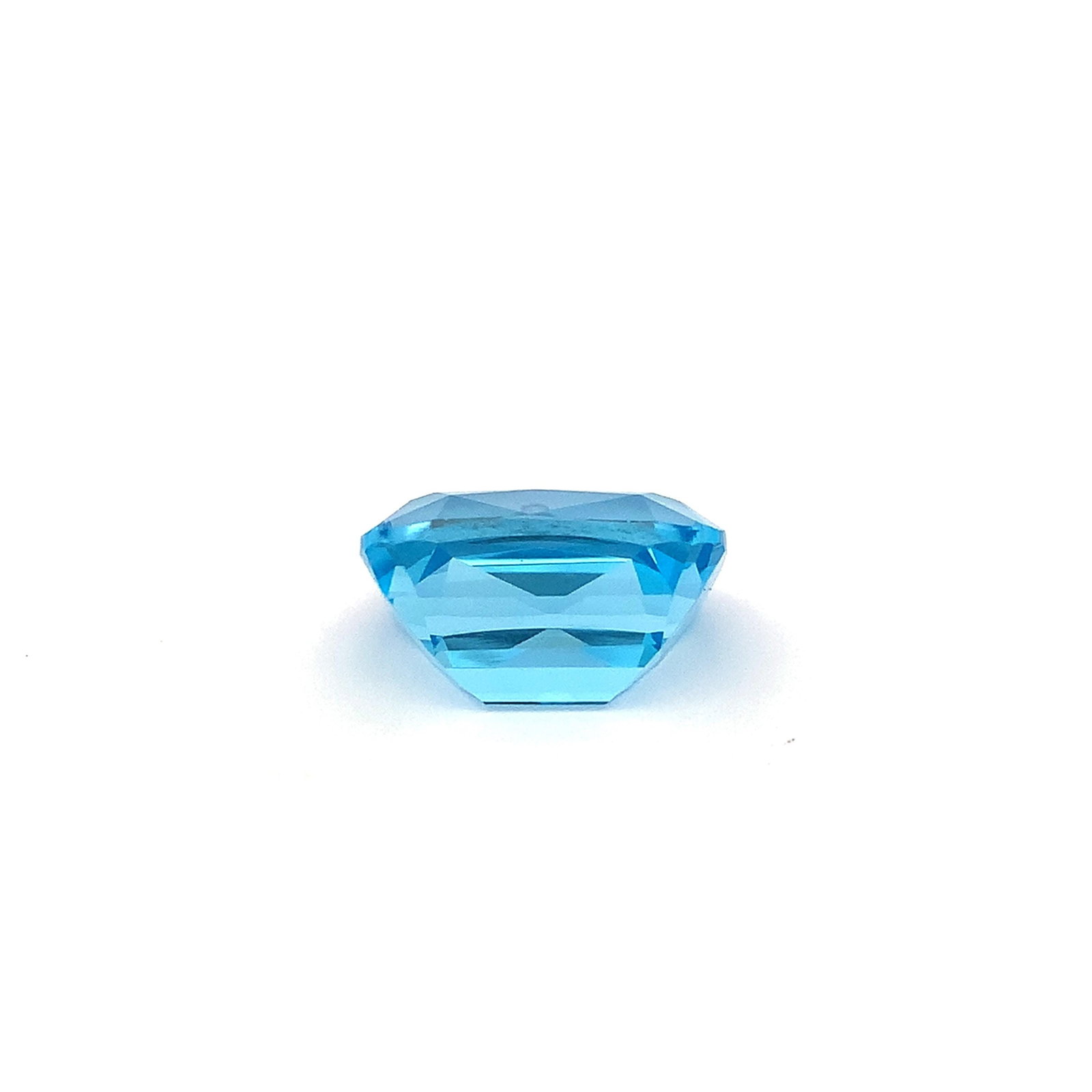 29.35 Carat Swiss Blue Topaz Cushion Cut Loose Gemstone For Ring And Jewellery - 2