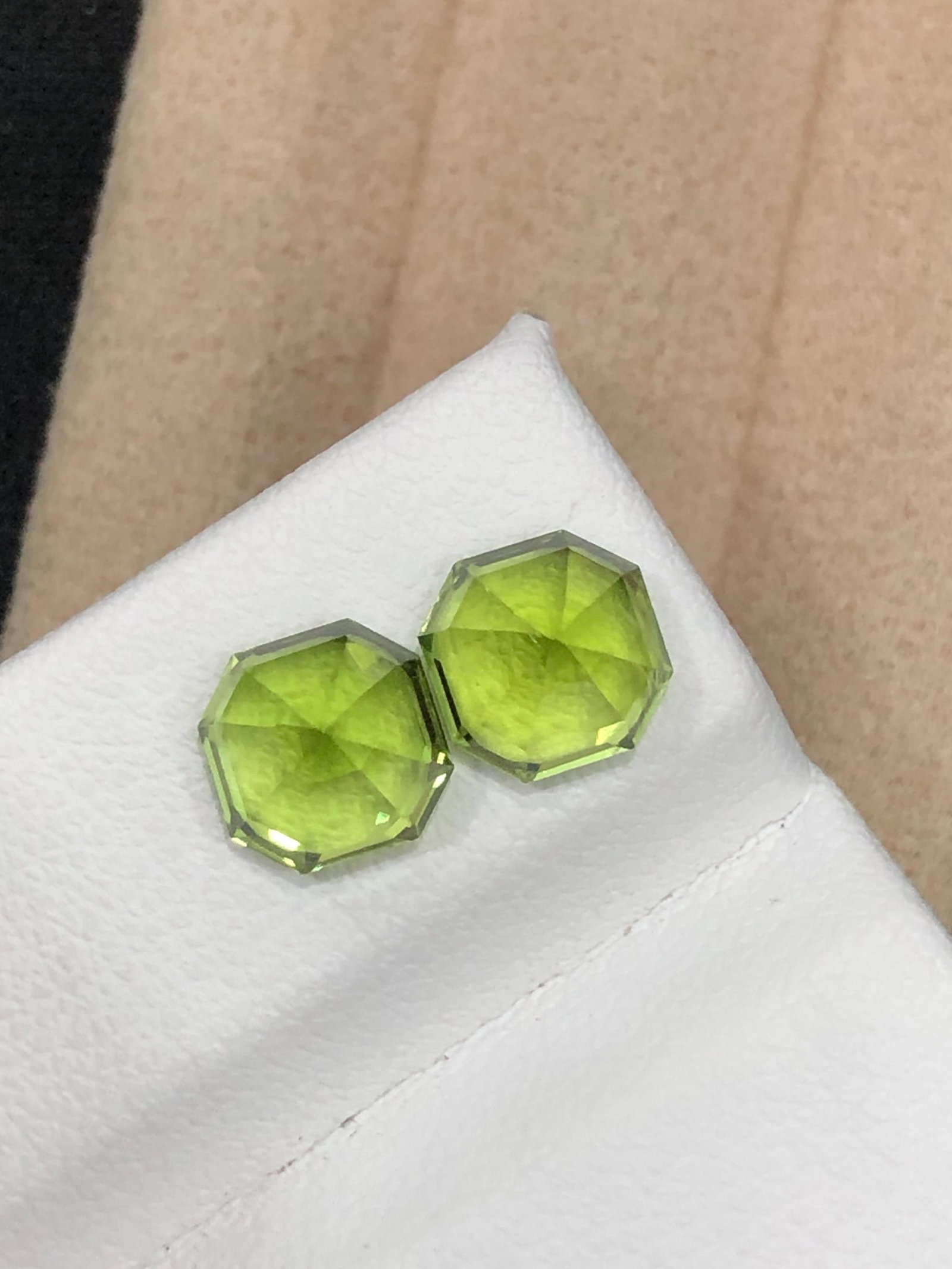 3.62 Carat Calibrated Pair Of Natural Peridot Asscher Gemstone For Earrings - 3