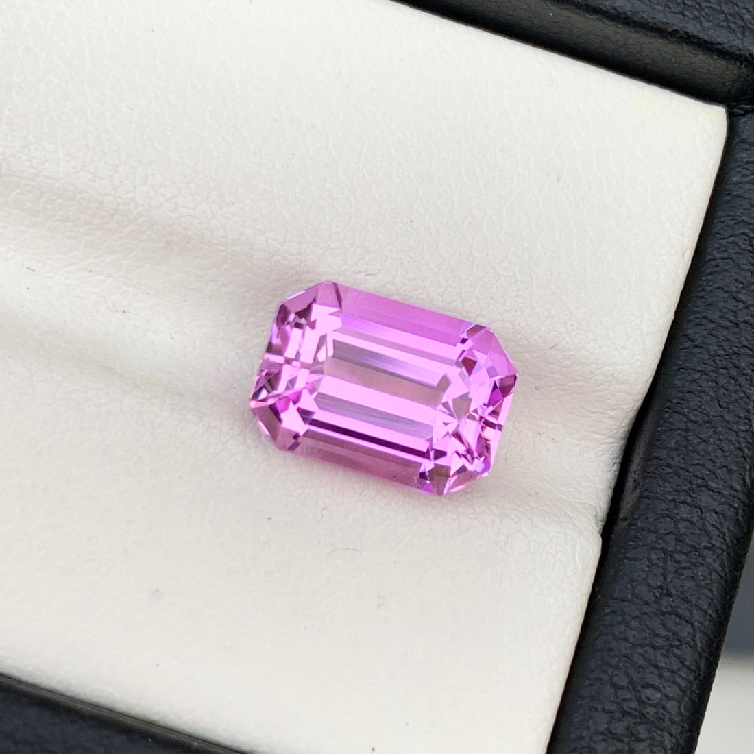 Flawless Kunzite Gemstone, Pink Kunzite Ring Stone, Emerald Cut Kunzite (1 of 5)