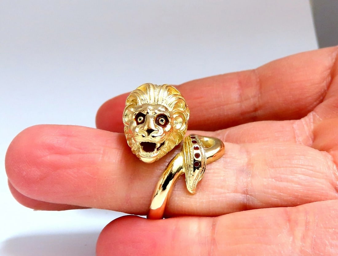 18kt Gold Lion Wrap Enamel Ring ** - 8