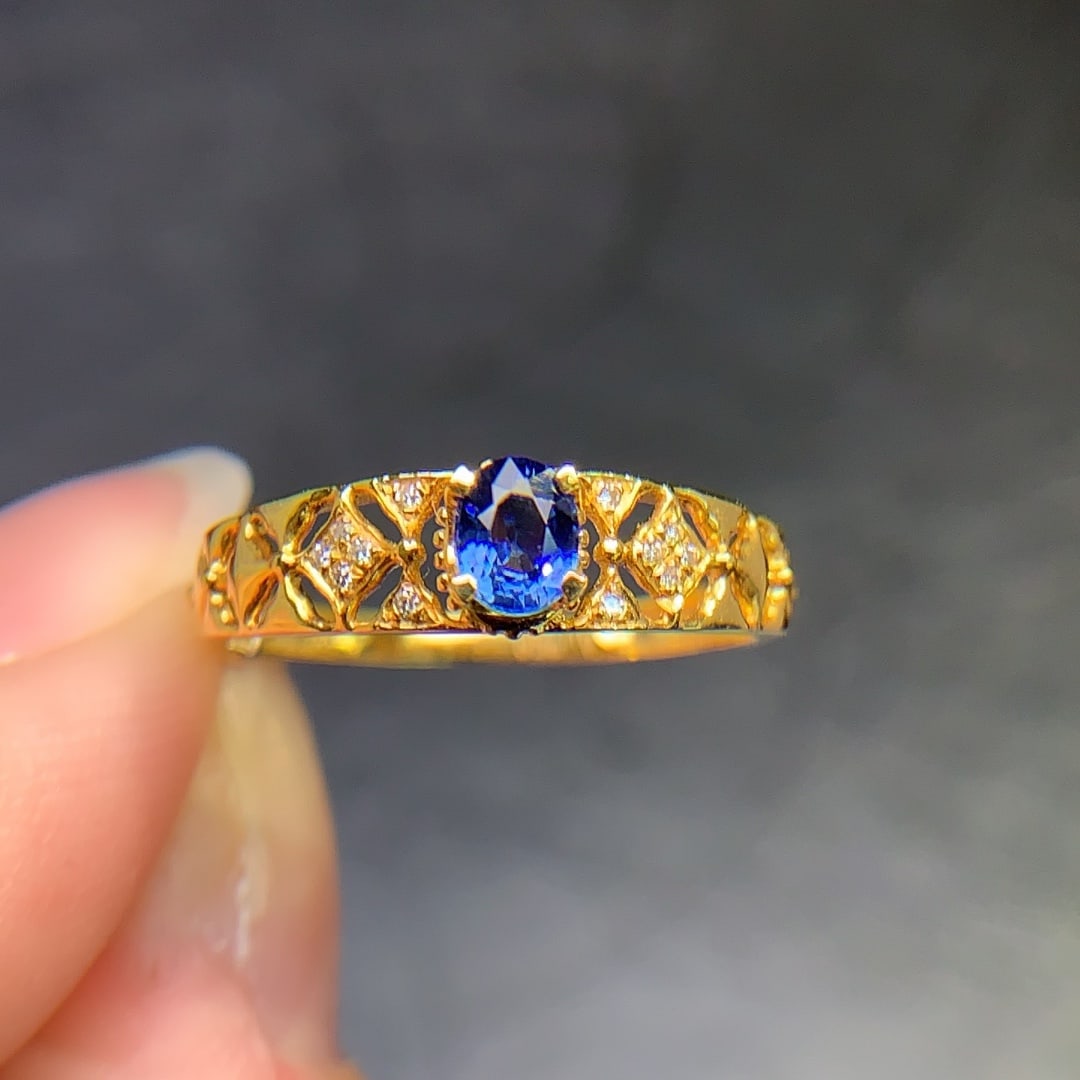 18K Gold Natural Sapphire Ring - 2